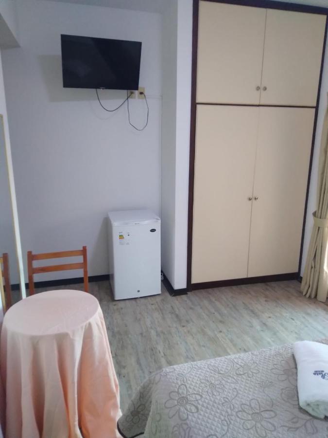 קולוניה דל סקרמנטו Hotel Perla Del Plata מראה חיצוני תמונה