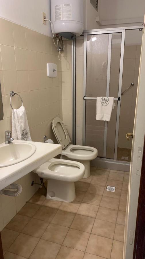 קולוניה דל סקרמנטו Hotel Perla Del Plata מראה חיצוני תמונה