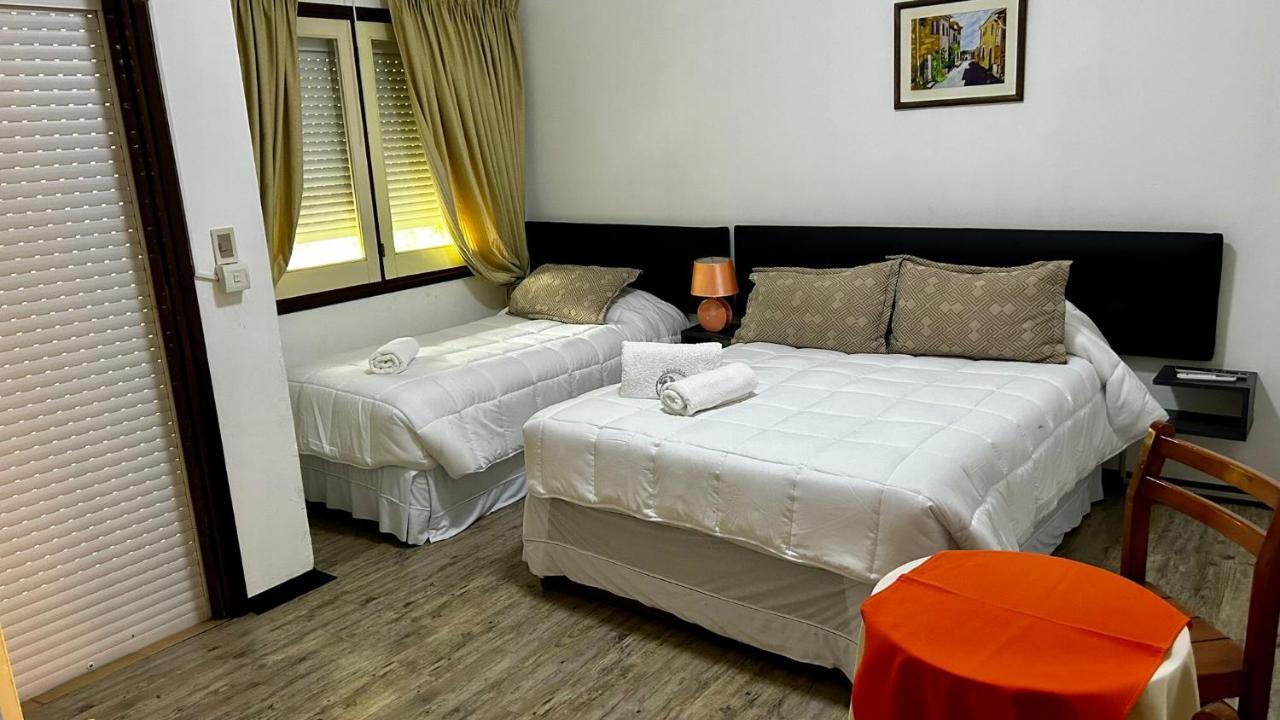 קולוניה דל סקרמנטו Hotel Perla Del Plata מראה חיצוני תמונה