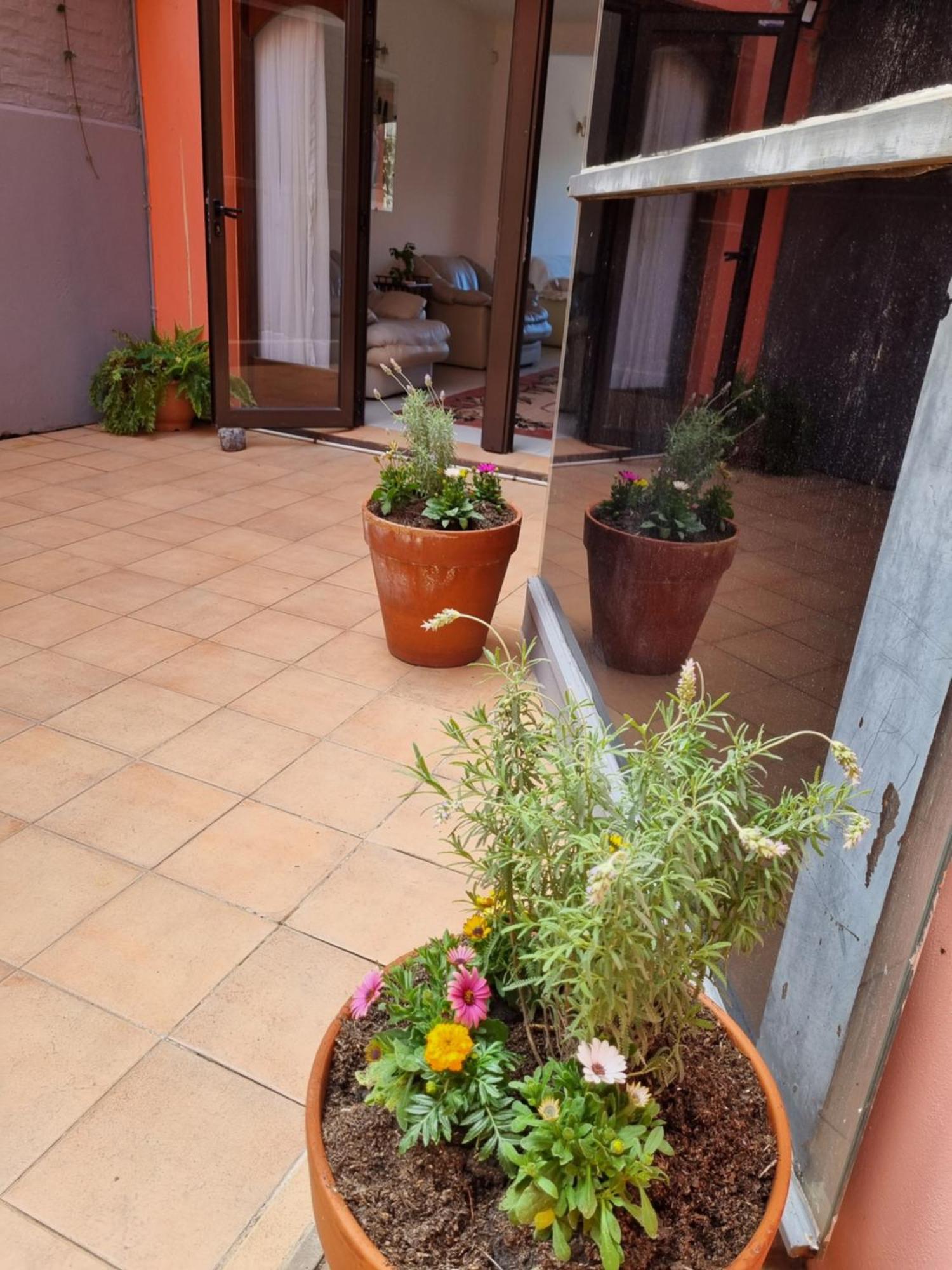 קולוניה דל סקרמנטו Hotel Perla Del Plata מראה חיצוני תמונה