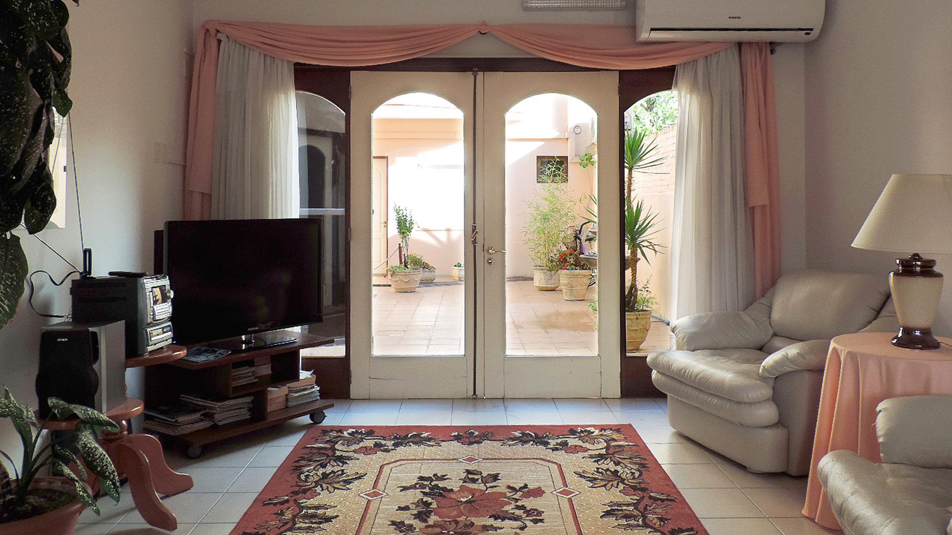 קולוניה דל סקרמנטו Hotel Perla Del Plata מראה חיצוני תמונה