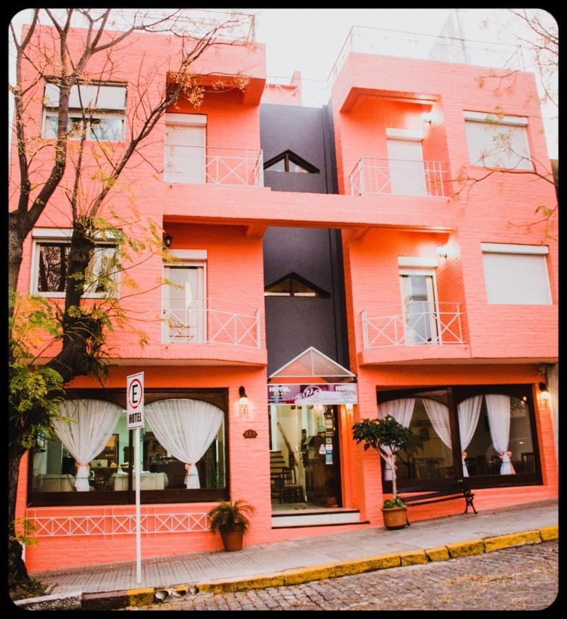 קולוניה דל סקרמנטו Hotel Perla Del Plata מראה חיצוני תמונה