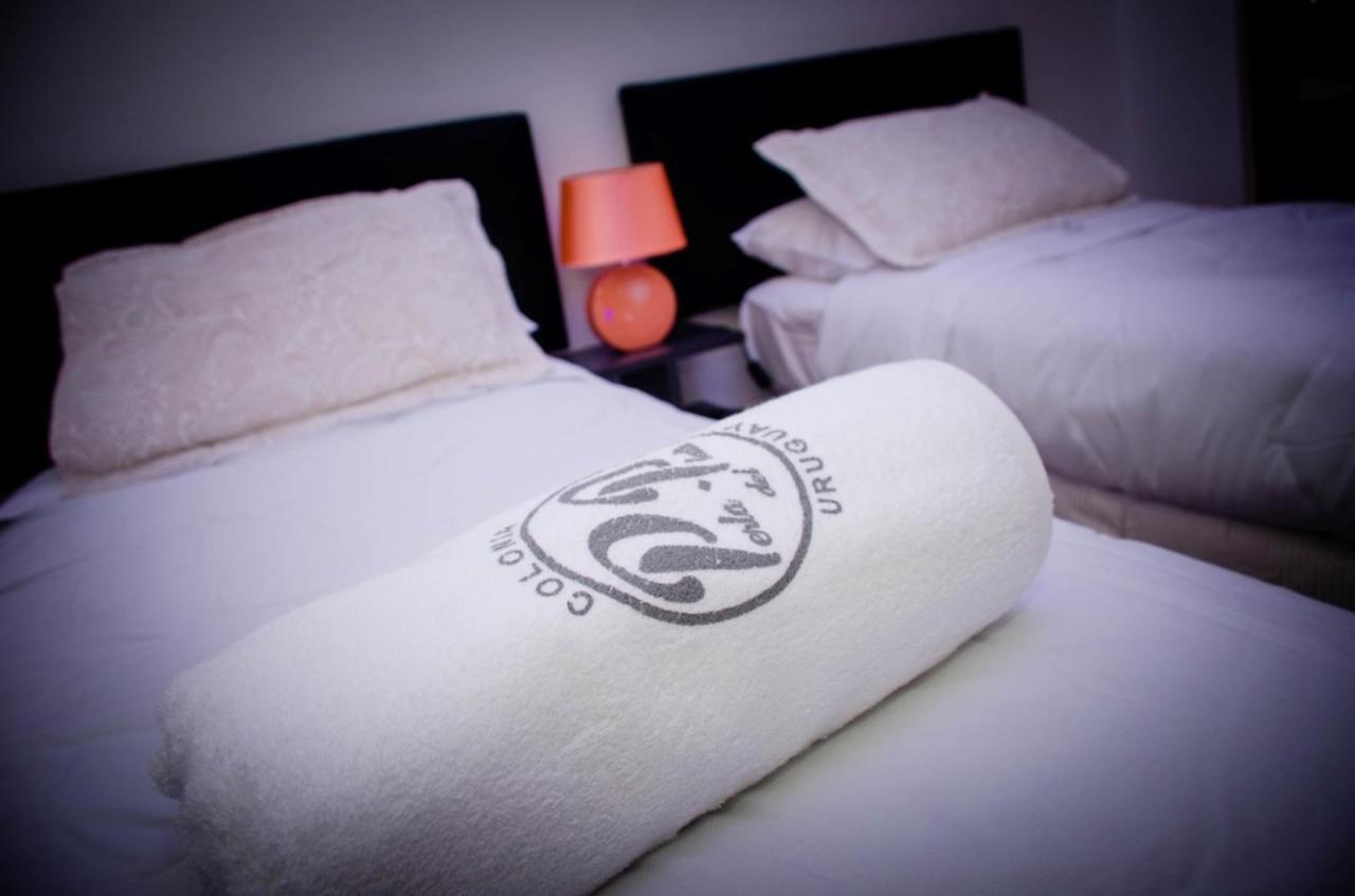קולוניה דל סקרמנטו Hotel Perla Del Plata מראה חיצוני תמונה
